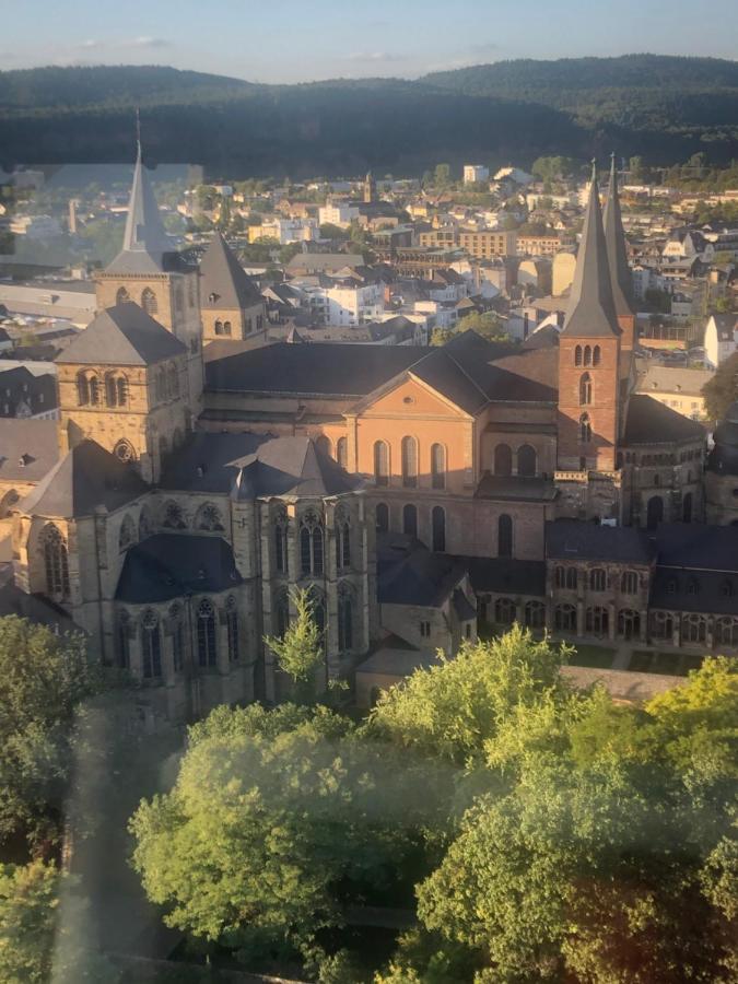 Ferienwohnung Kirchturmblick Euren Trier Luaran gambar